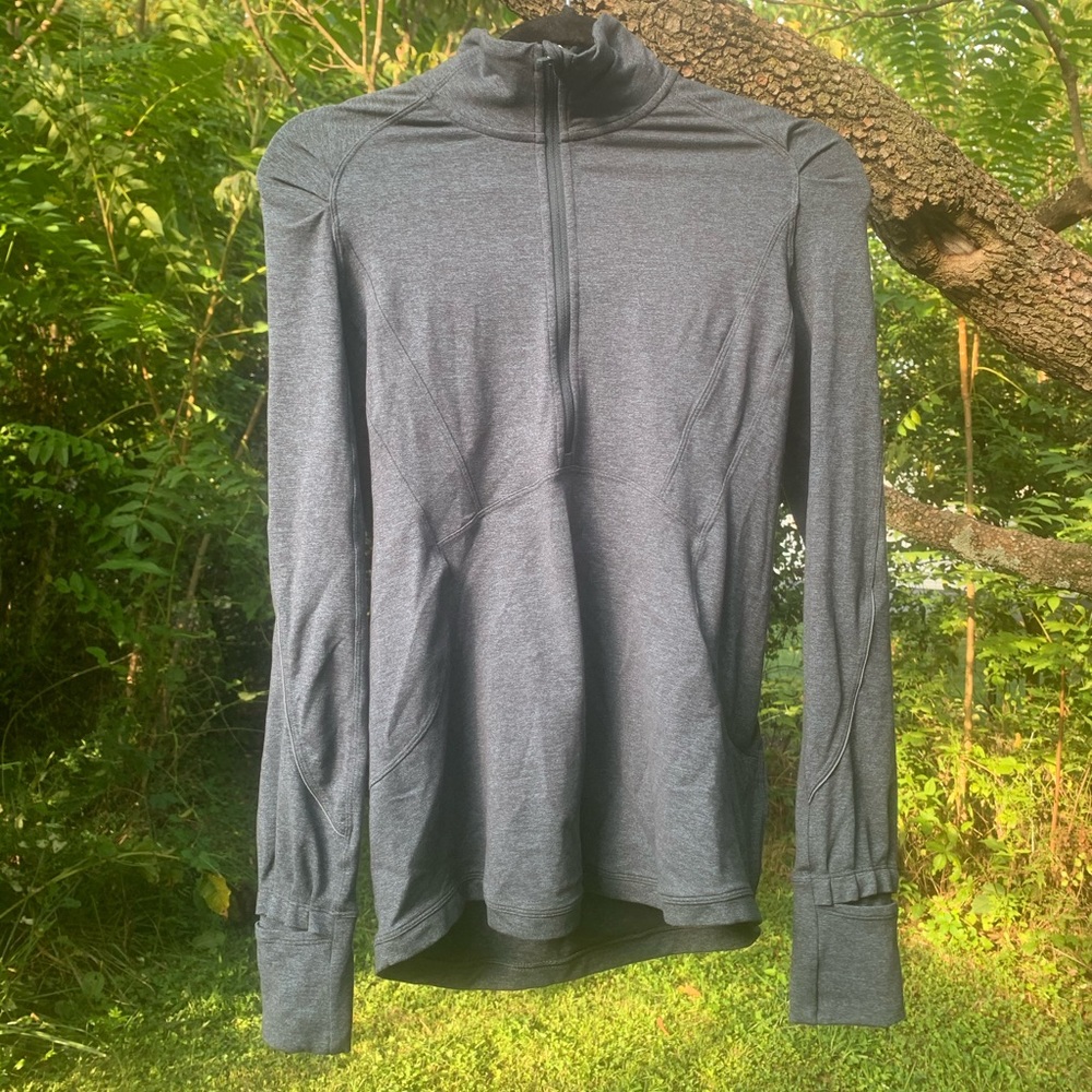 Like New lululemon pullover